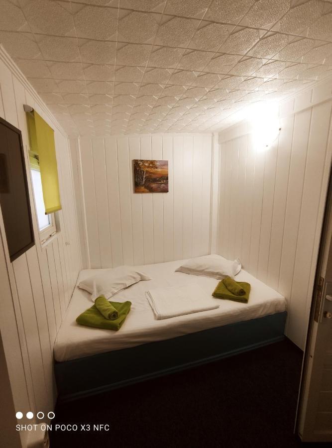 Pontonul Lui Cristian Hotell Mahmudia Eksteriør bilde